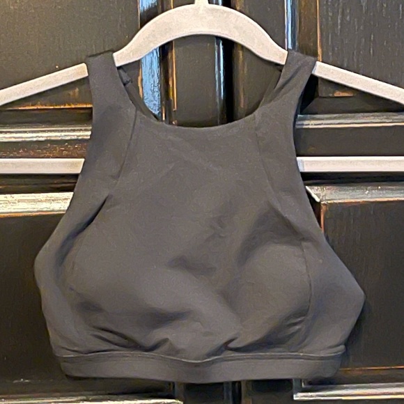 Lululemon Free To Be Serene Bra High Neck Light Support C/D Cup • Black • Size 2 - Picture 3 of 8